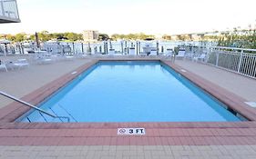 Palm Court Yacht Club